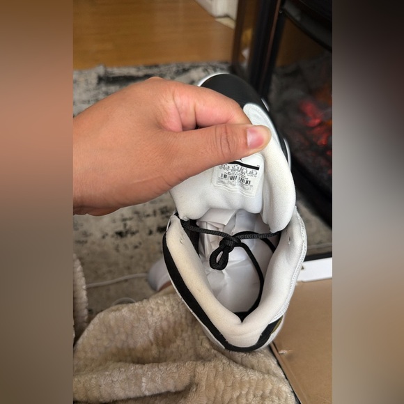 Nike Air Jordan 13 Black White Sneakers - Picture 6 of 9